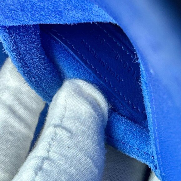 Yves Saint Laurent Sac de Jour Nano Leather Crossbody Bag Blue - Picture 10 of 11